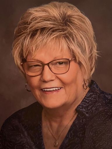 Judi Lynn Golden's obituary image