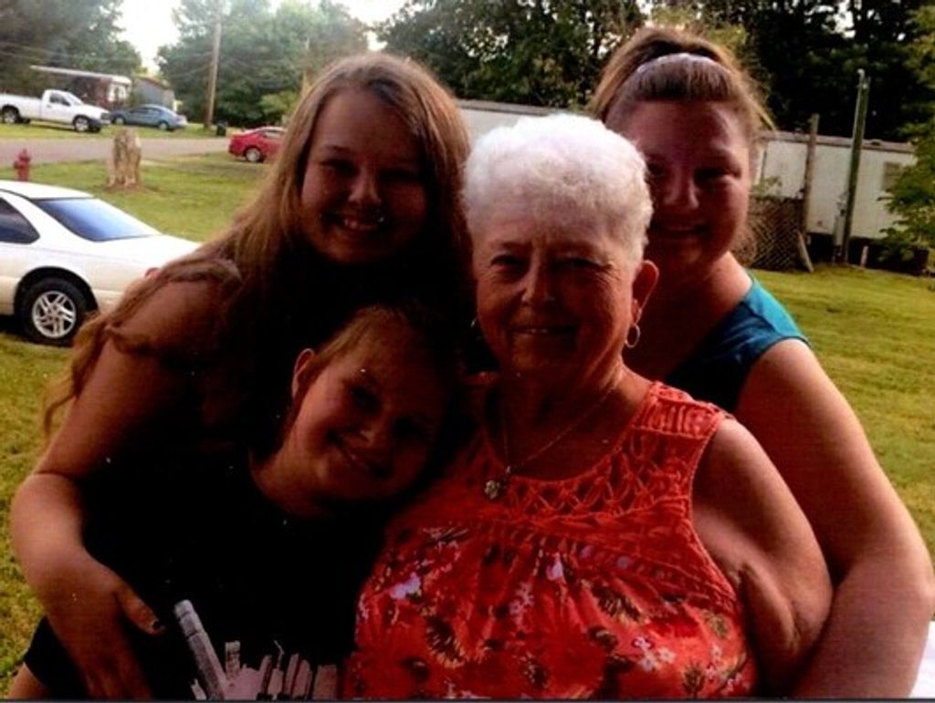 Linda L. Casto-Powers Profile Photo