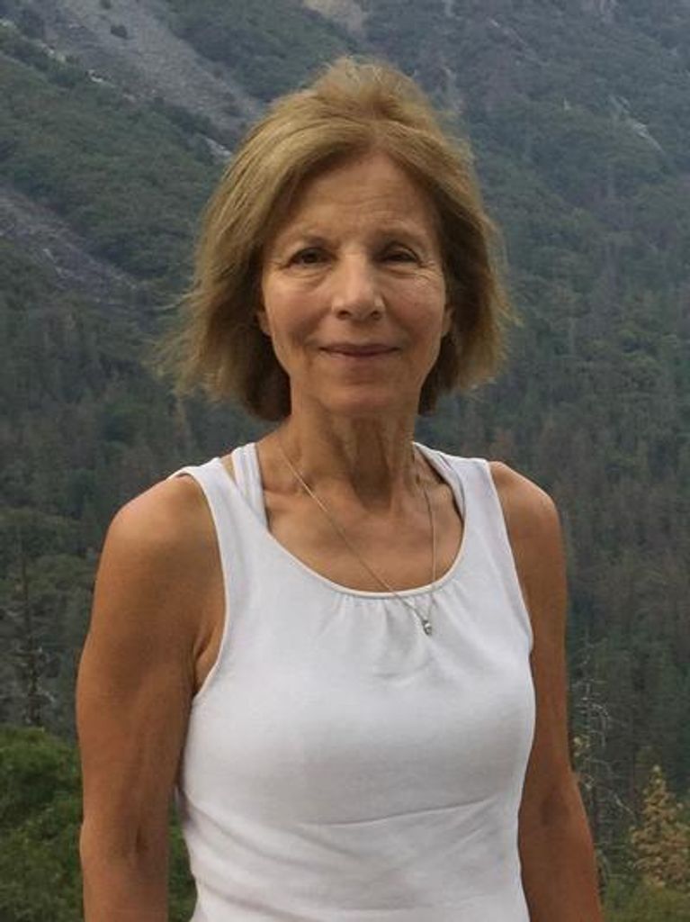 Houri Habibi Edwards Profile Photo