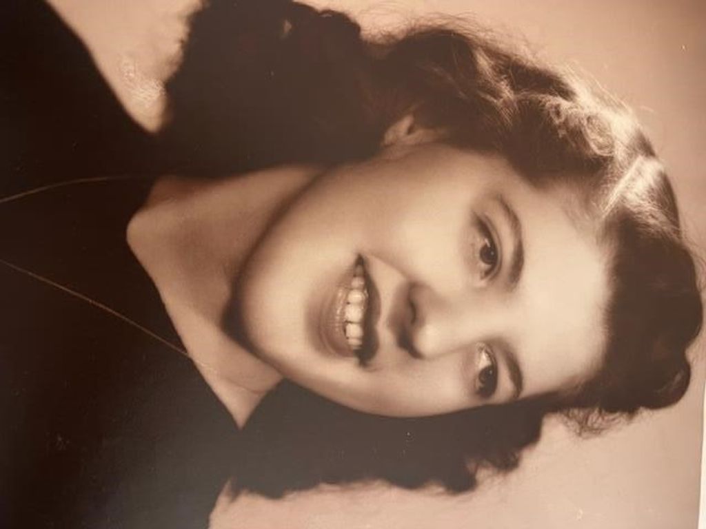 Lucille Larochelle Profile Photo