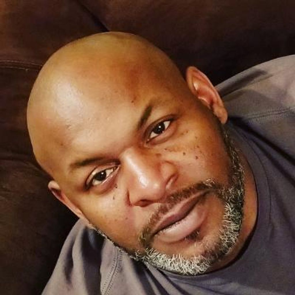 Derrick Devon Evans Profile Photo