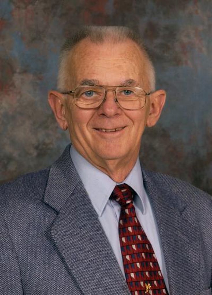 Carl Savage Profile Photo