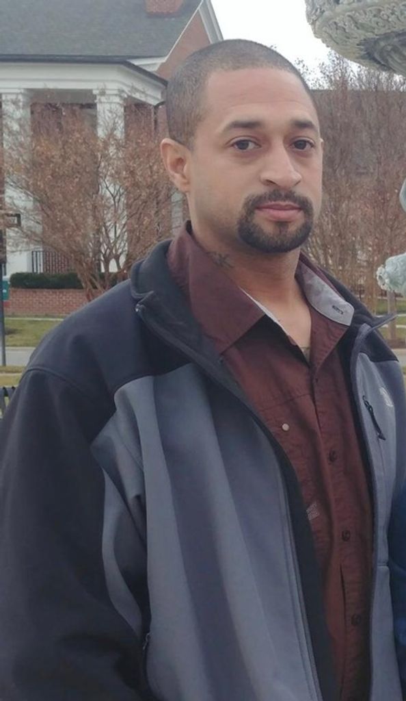 Daniel Scott Woolfolk Profile Photo