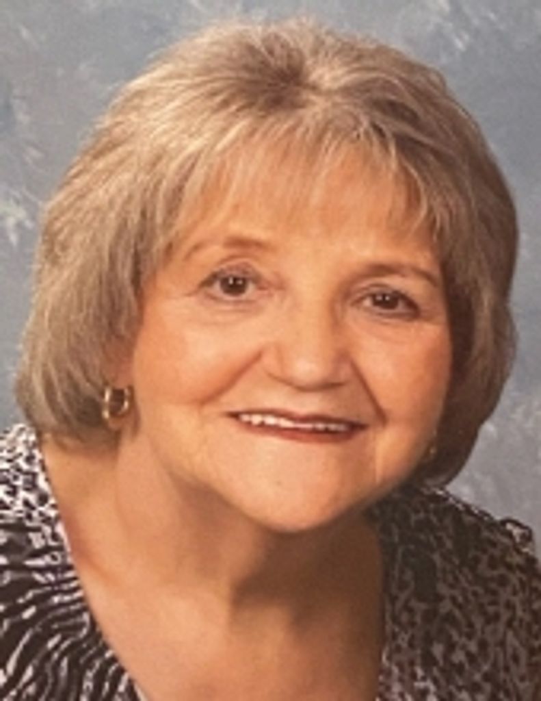 Elizabeth  Bernice "Buddy"  Hyde 