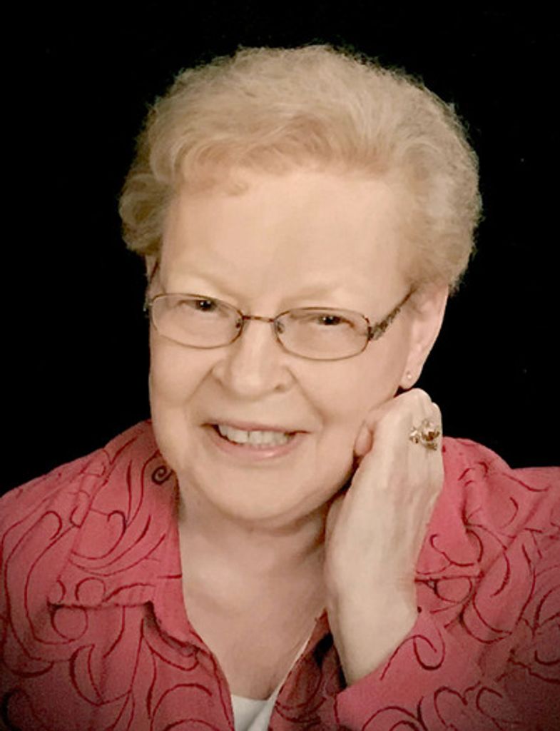 Gayle Louise Luttrell