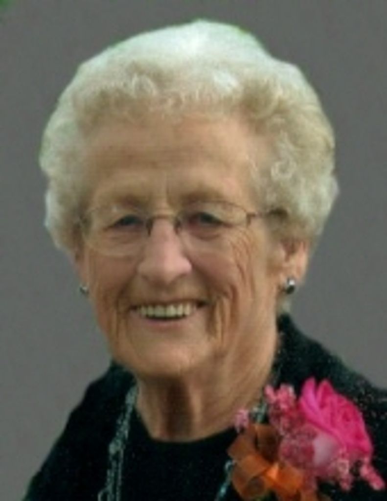 Elaine Aker