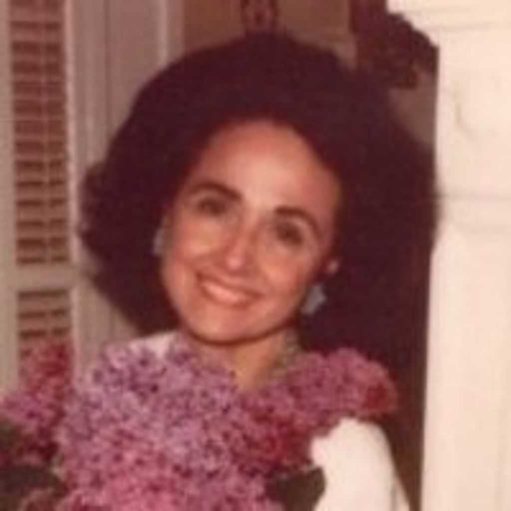 Caroline M Everts