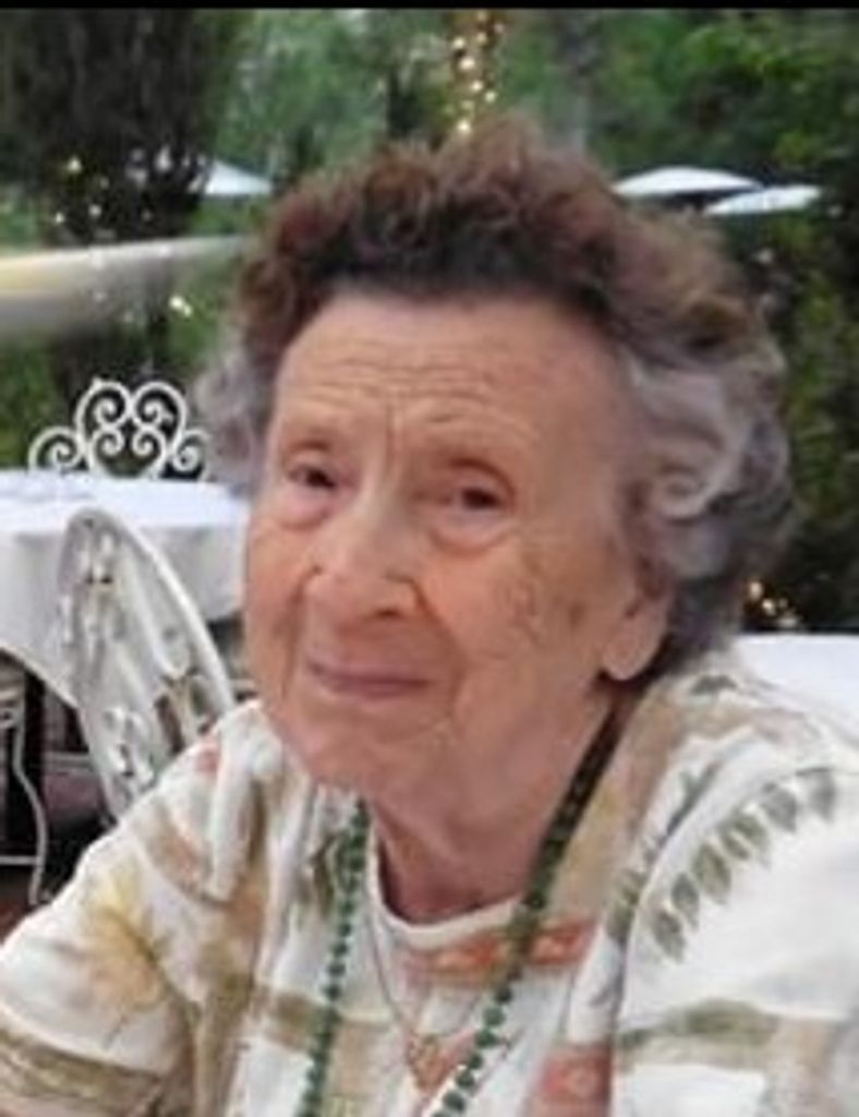 Marilynn Zuzek