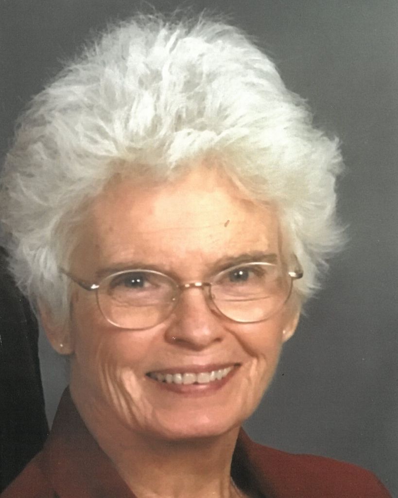 Elizabeth (Betty) Harris Carter Profile Photo