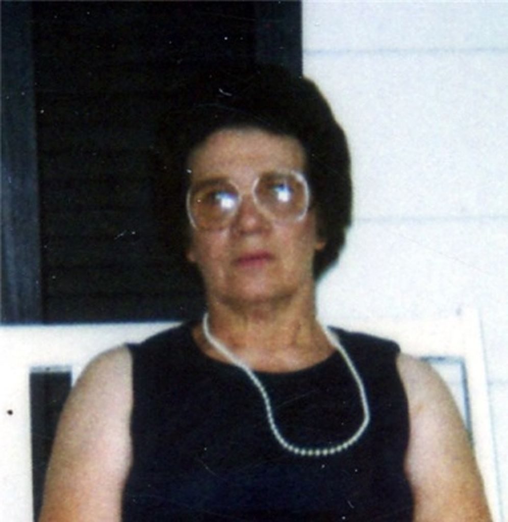 Joyce Lynell Elmore Houchens