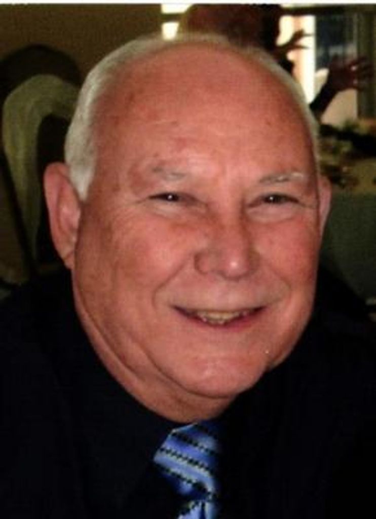 Kenneth "Ken" Eugene Helton Profile Photo