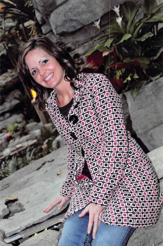 Julie Crawley Thompson Profile Photo