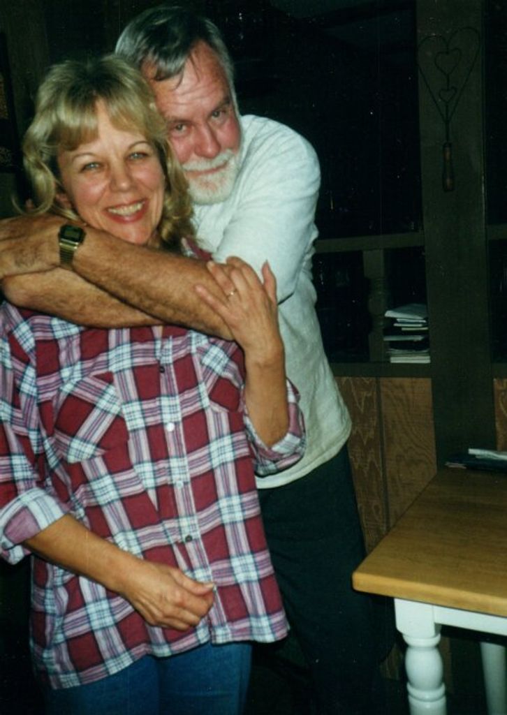 Laura M (Ray)  Chappell