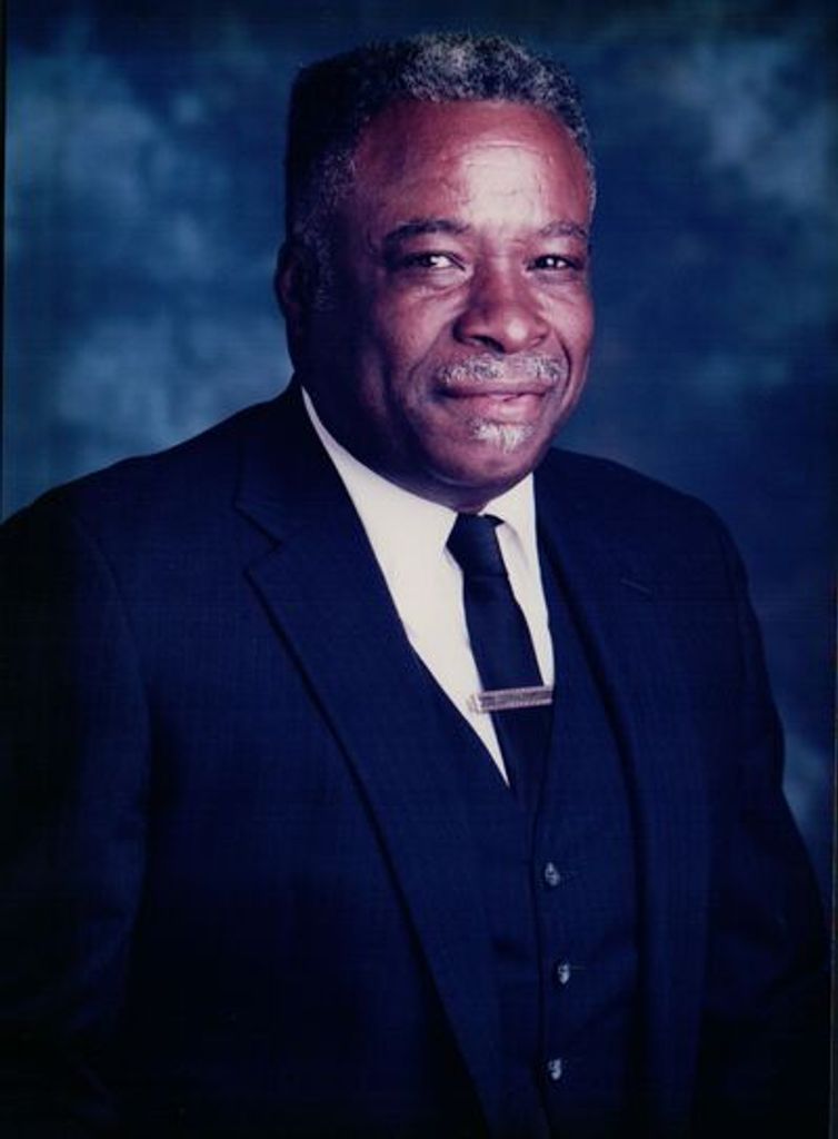 Jesse Bullock Profile Photo