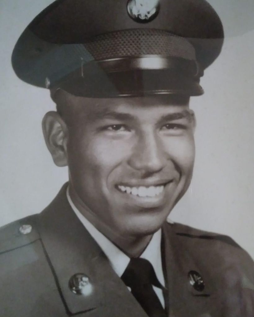 Alejandro L. Fuentes