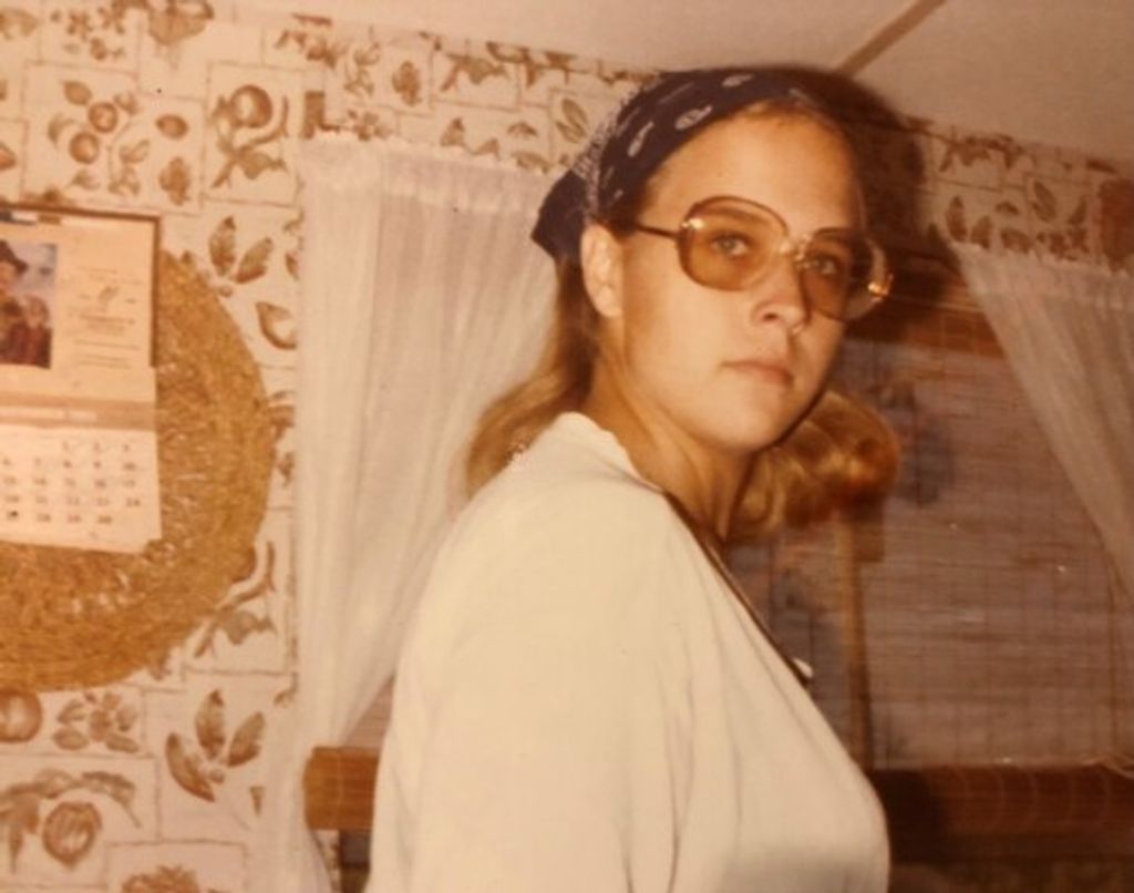 Rebecca Lynn Knudsen Profile Photo