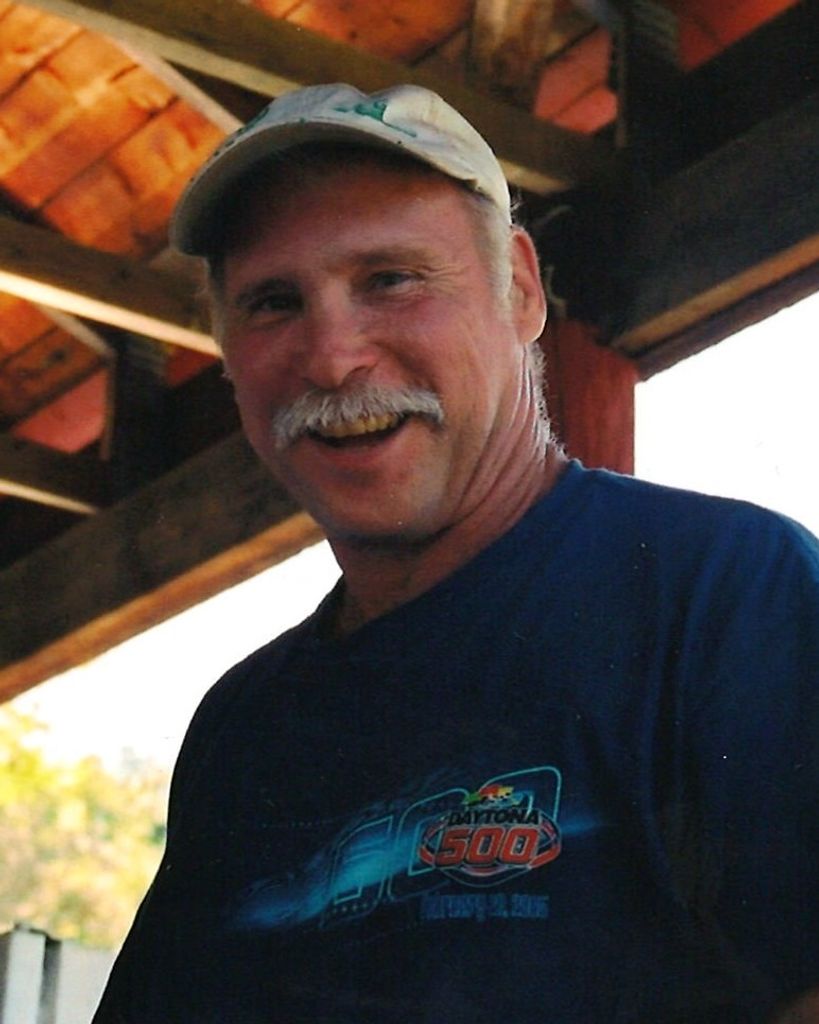 Michael Lee LaRue Profile Photo