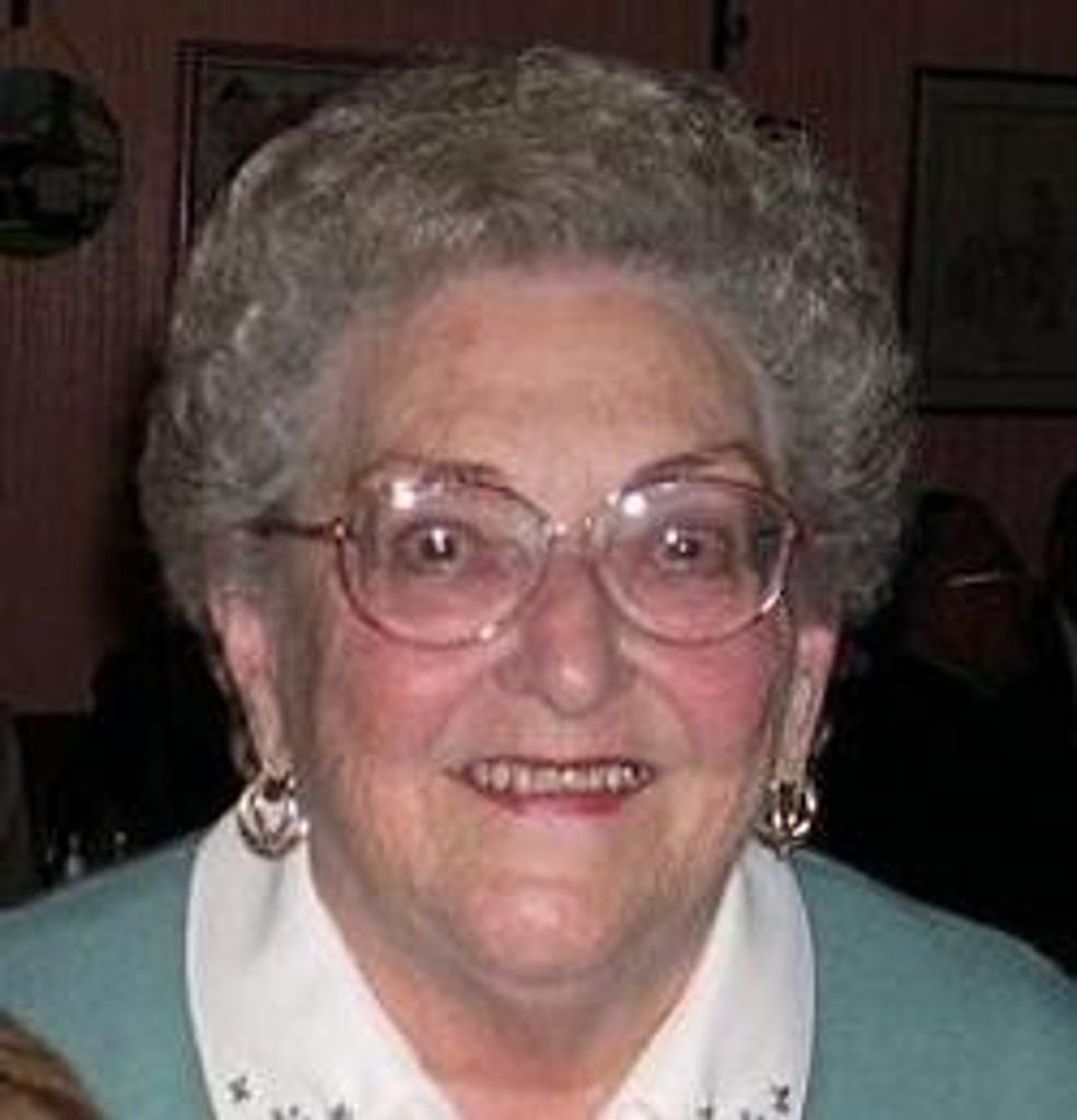 Phyllis Esleeck Host Profile Photo