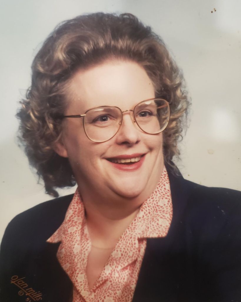 Linda Lee Miller Profile Photo