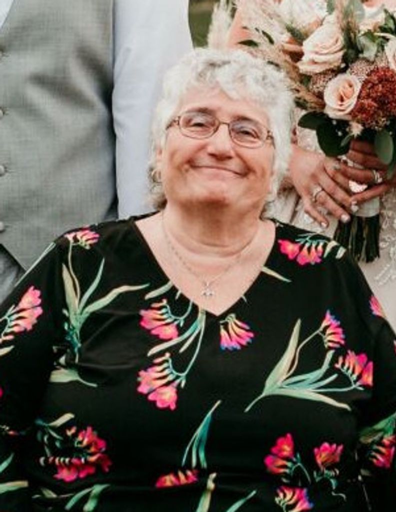 Carla J. (Divincenzo)  Gibbs