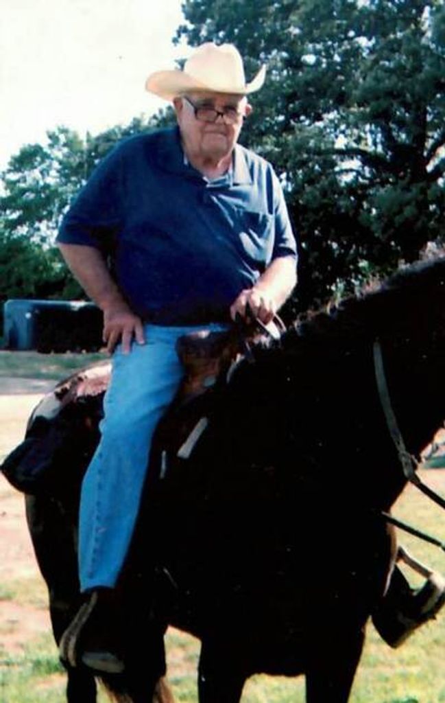 Thad Lee Hall, Jr. Profile Photo