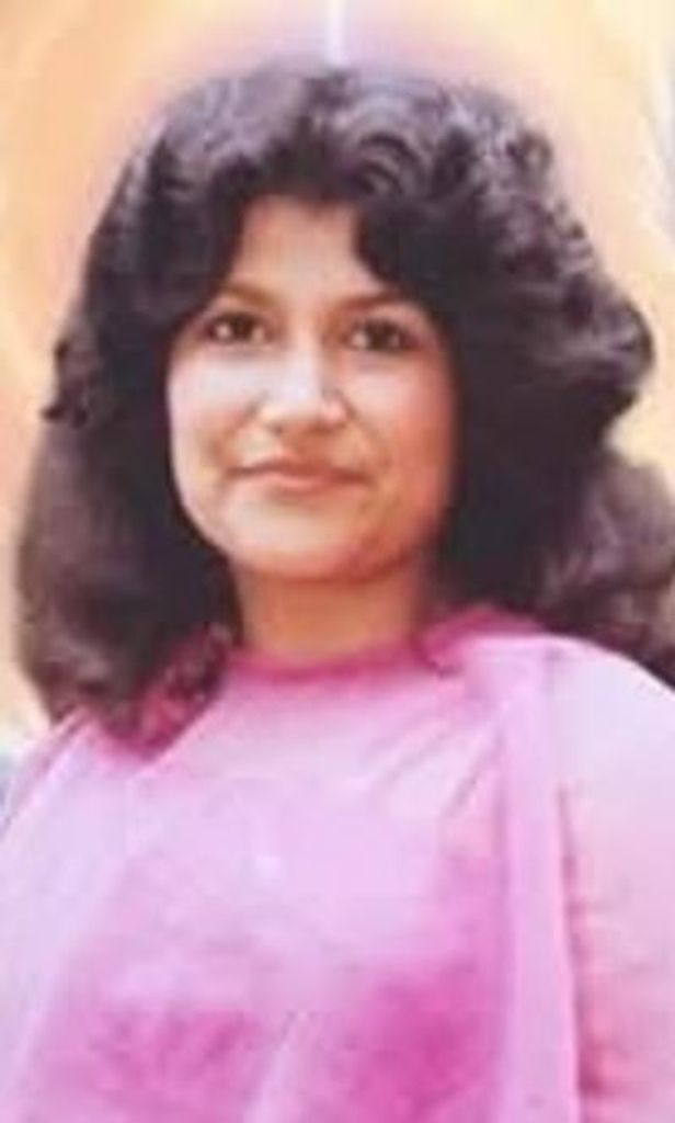 Maria Isabel Vela Profile Photo