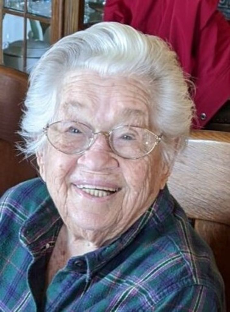 Evelyn Ruth Lively Profile Photo
