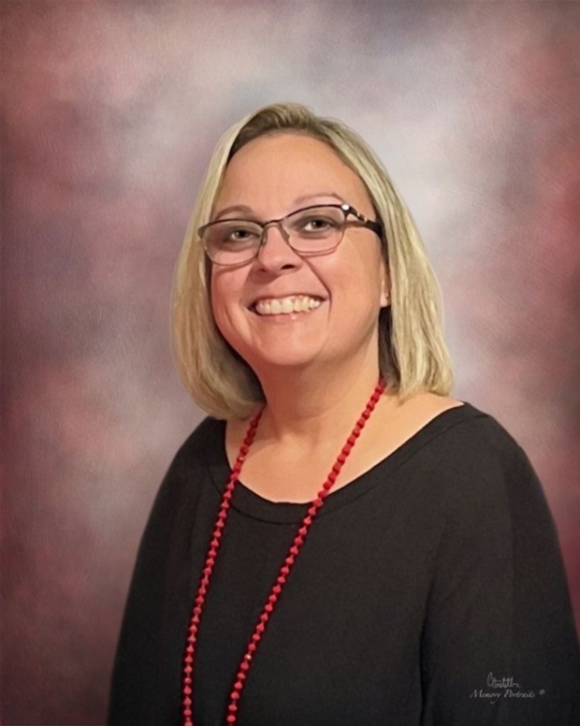 Laura Salazar Profile Photo
