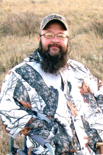 Merle  W. Hustad Profile Photo