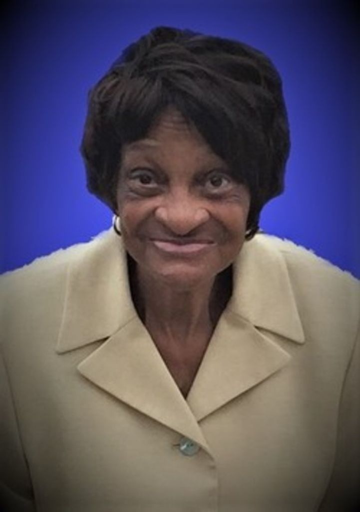 Constance Lorraine Charles-Savoie Profile Photo