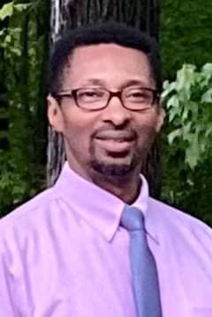 Michael Robinson Profile Photo