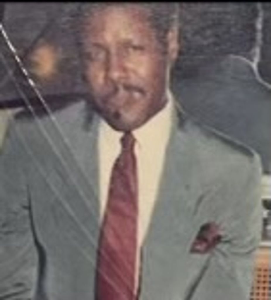 ELMAR ANDREWS