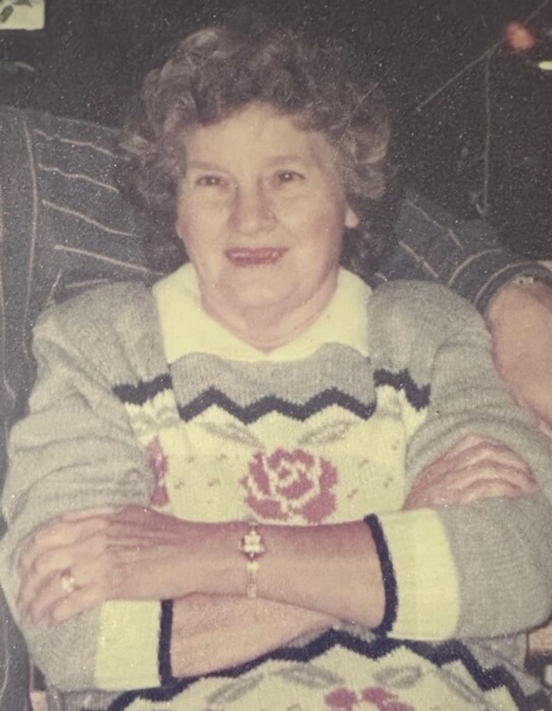 Betty Lou (Rector)  Louk