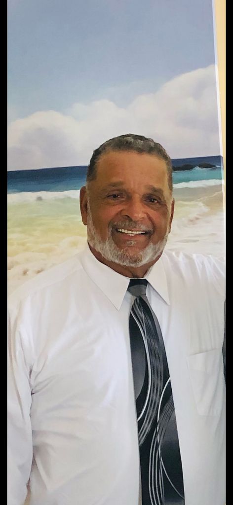 Kenneth Hunt Profile Photo
