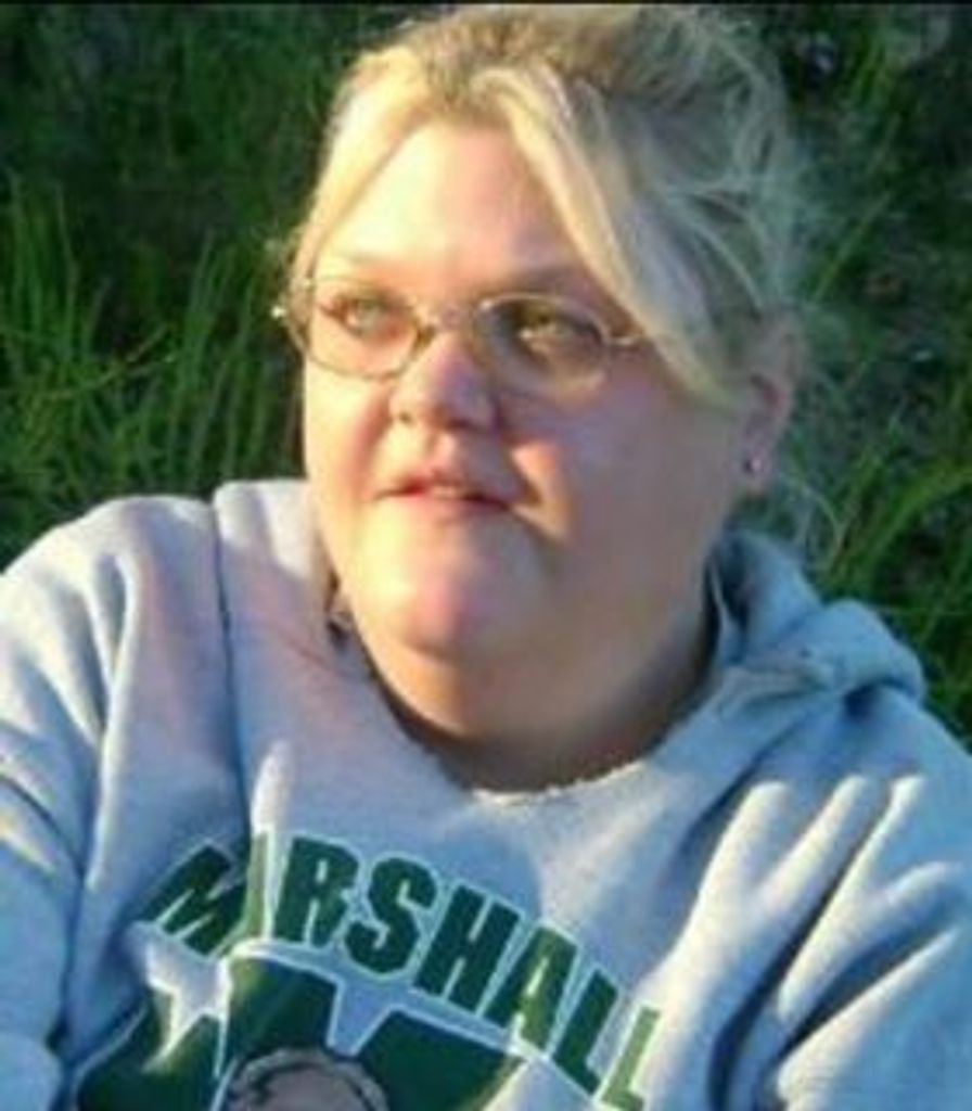 Robyn Renea Borders