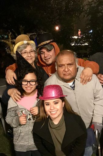 Eduardo C. Luna photo gallery thumbnail 105 of 184