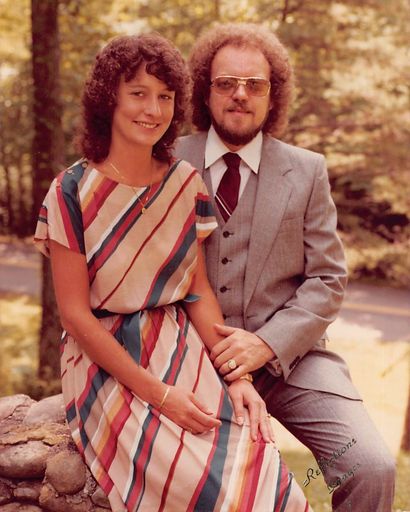 Laureen Dawn Rhea's obituary image