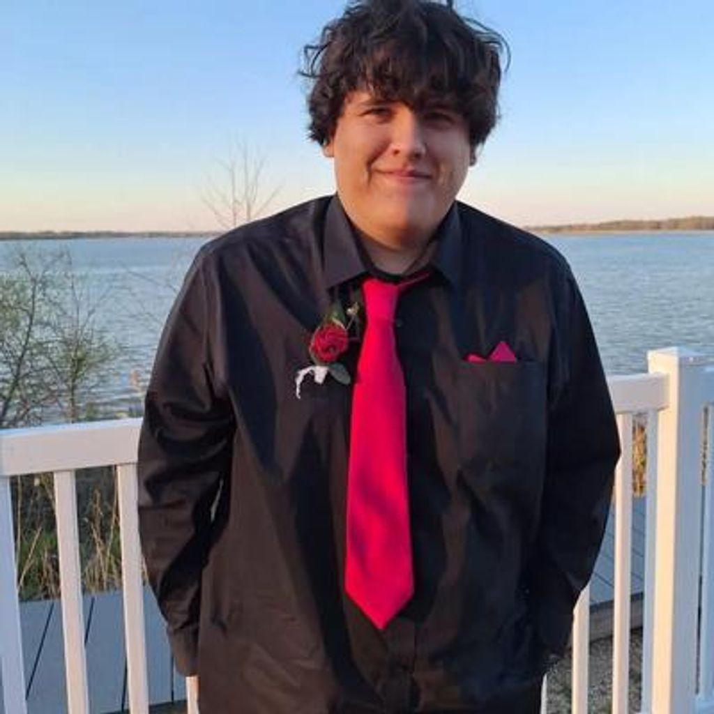 Travis Walter Glover Profile Photo