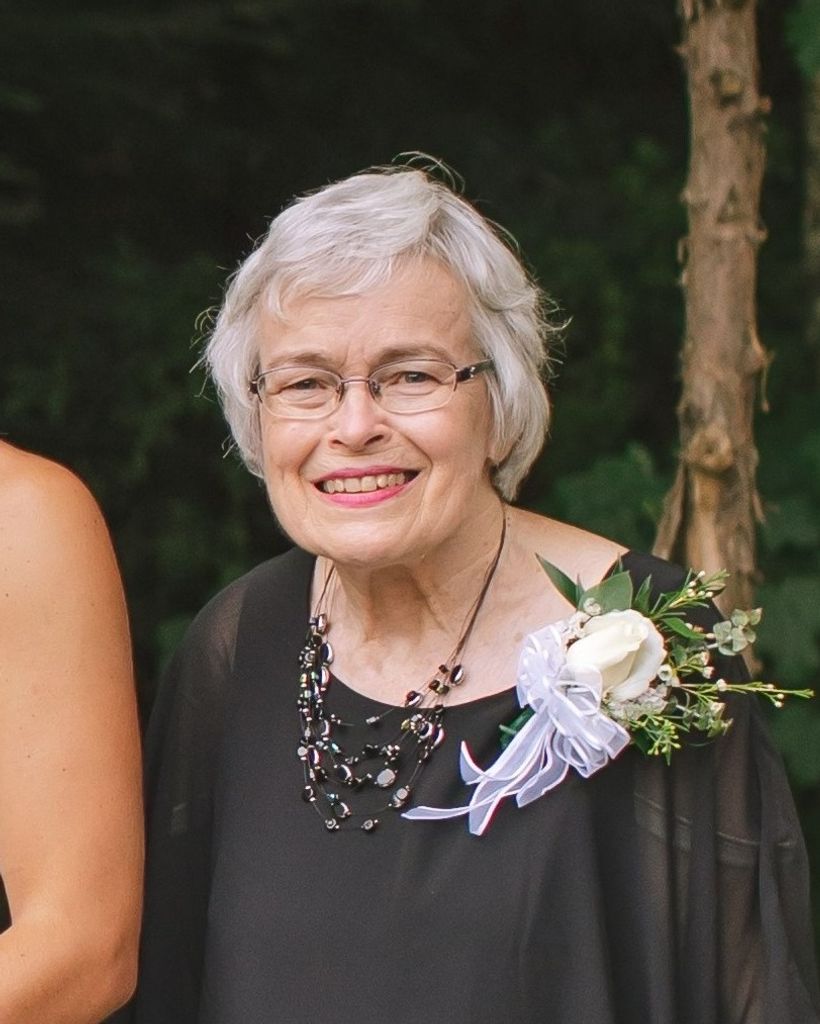 Betty Regina Davis Profile Photo