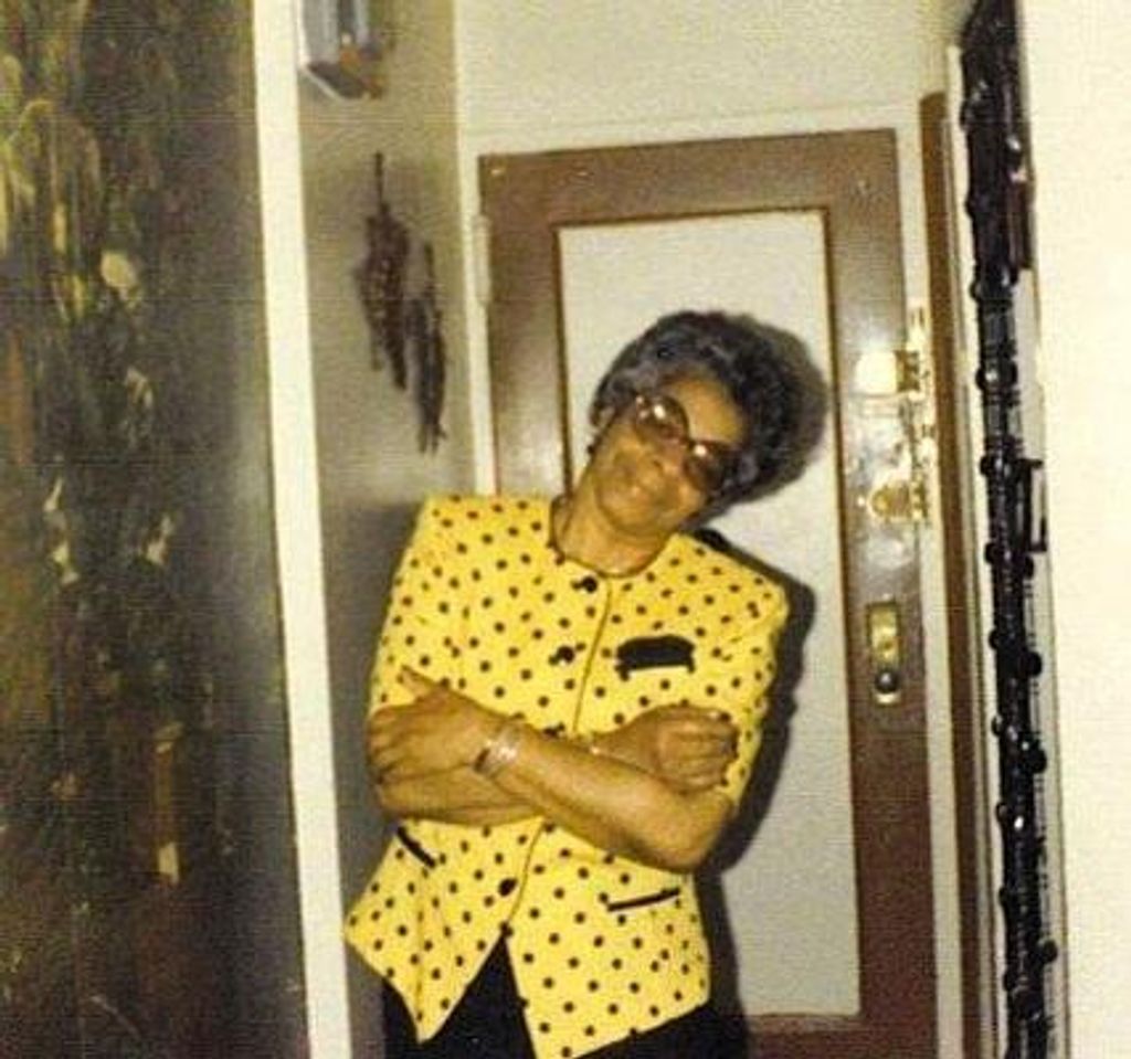 Queen Elnora Johnson Heyward Profile Photo