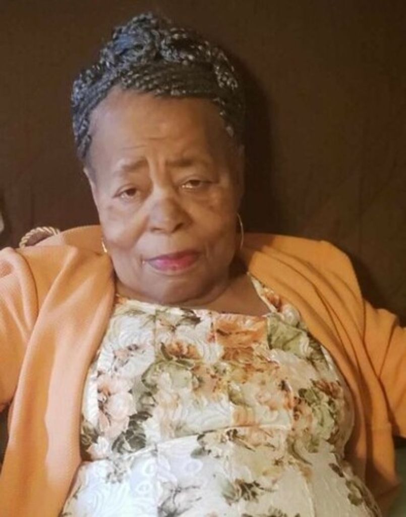 Mrs. Lessie B White Minnifield Profile Photo