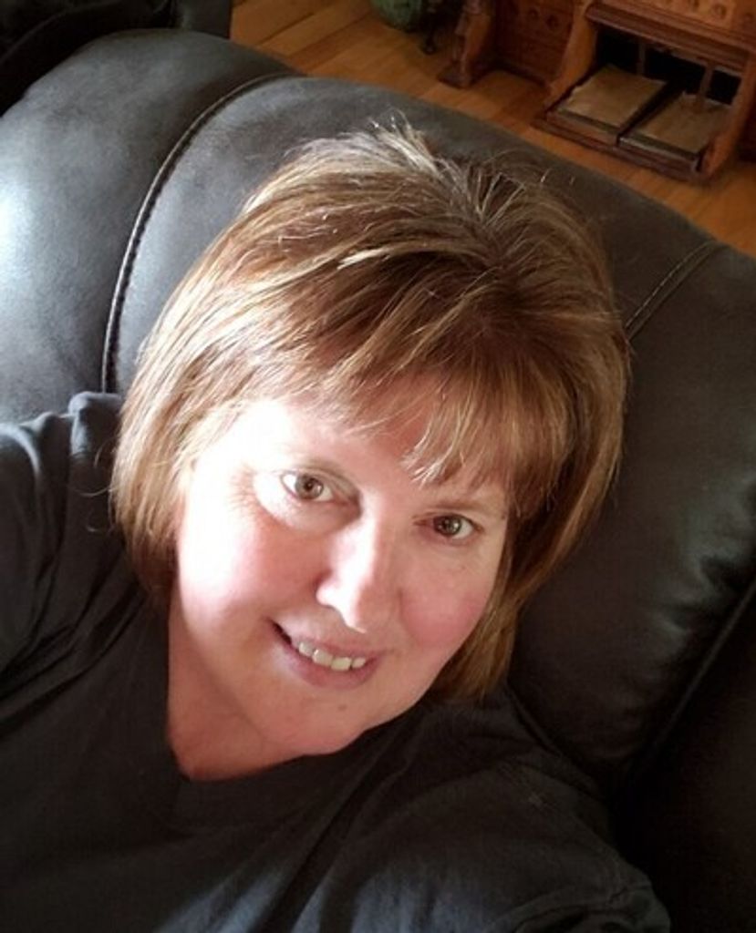 Lisa Curbow Profile Photo