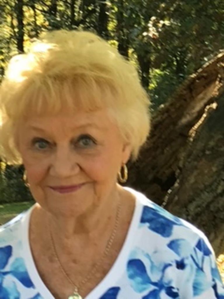 Genevieve "Jeannie" Kozlowski Profile Photo