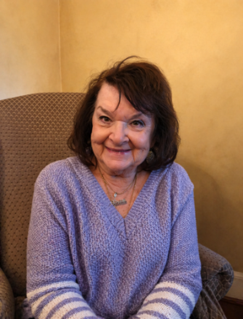 Estelle Joan Davis Profile Photo