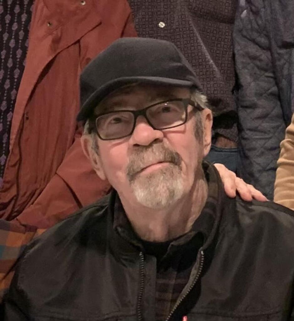 Michael Paul Thompson Profile Photo