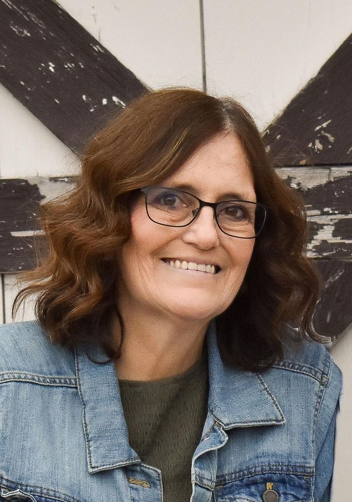 Tammy Jo Roos