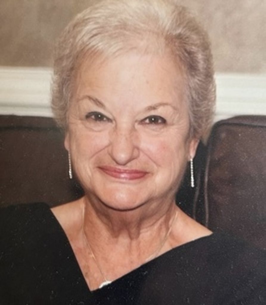 Dolores Screnci