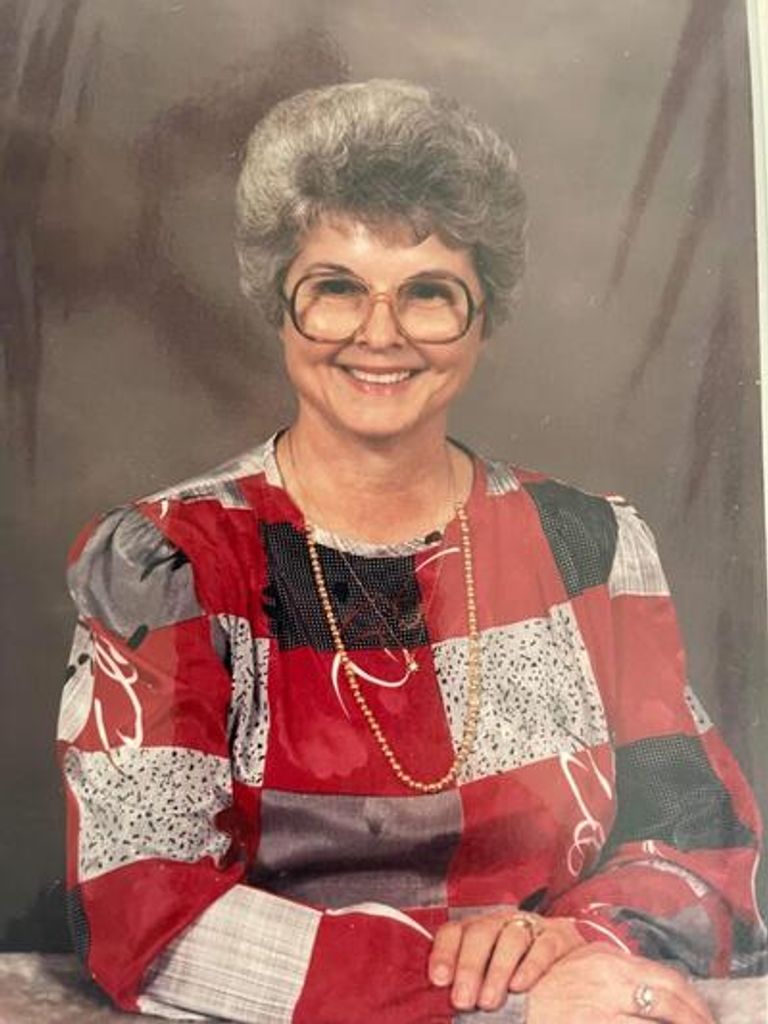 Louise Lollar Denham Profile Photo