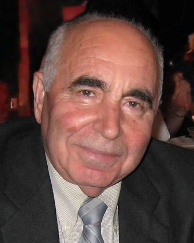 Eduardo Riomao Profile Photo