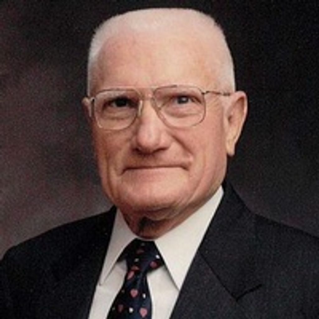Lloyd Swenson